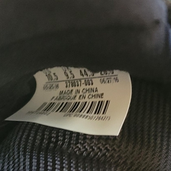 Men's Jordan 11 Space Jam (2016) - Picture 10 of 11